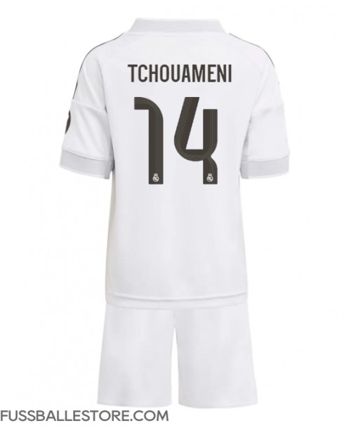 Günstige Real Madrid Aurelien Tchouameni #14 Heimtrikotsatz Kinder 2025-26 Kurzarm (+ Kurze Hosen) Günstige Real Madrid Aurelien Tchouameni #14 Heimtrikotsatz Kinder 2025-26 Kurzarm (+ Kurze Hosen)